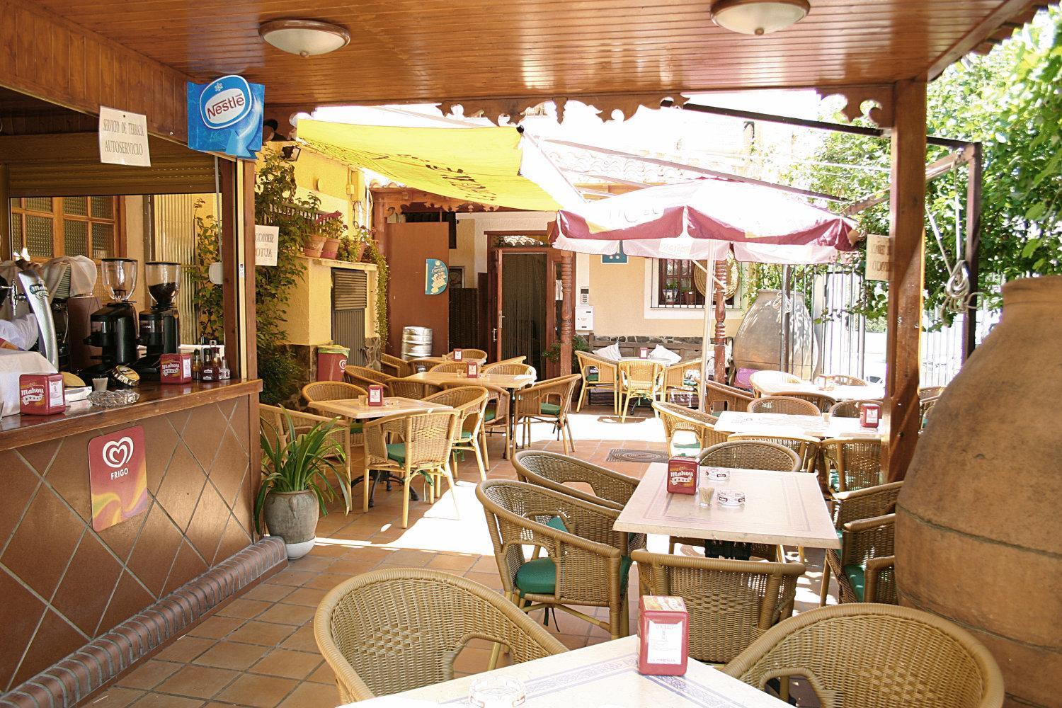 Hostal Restaurante La Muralla Canete  Εξωτερικό φωτογραφία