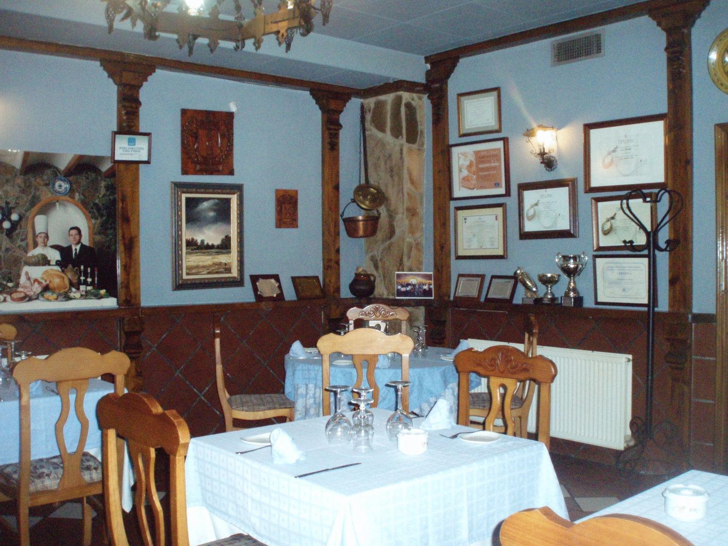 Hostal Restaurante La Muralla Canete  Εξωτερικό φωτογραφία
